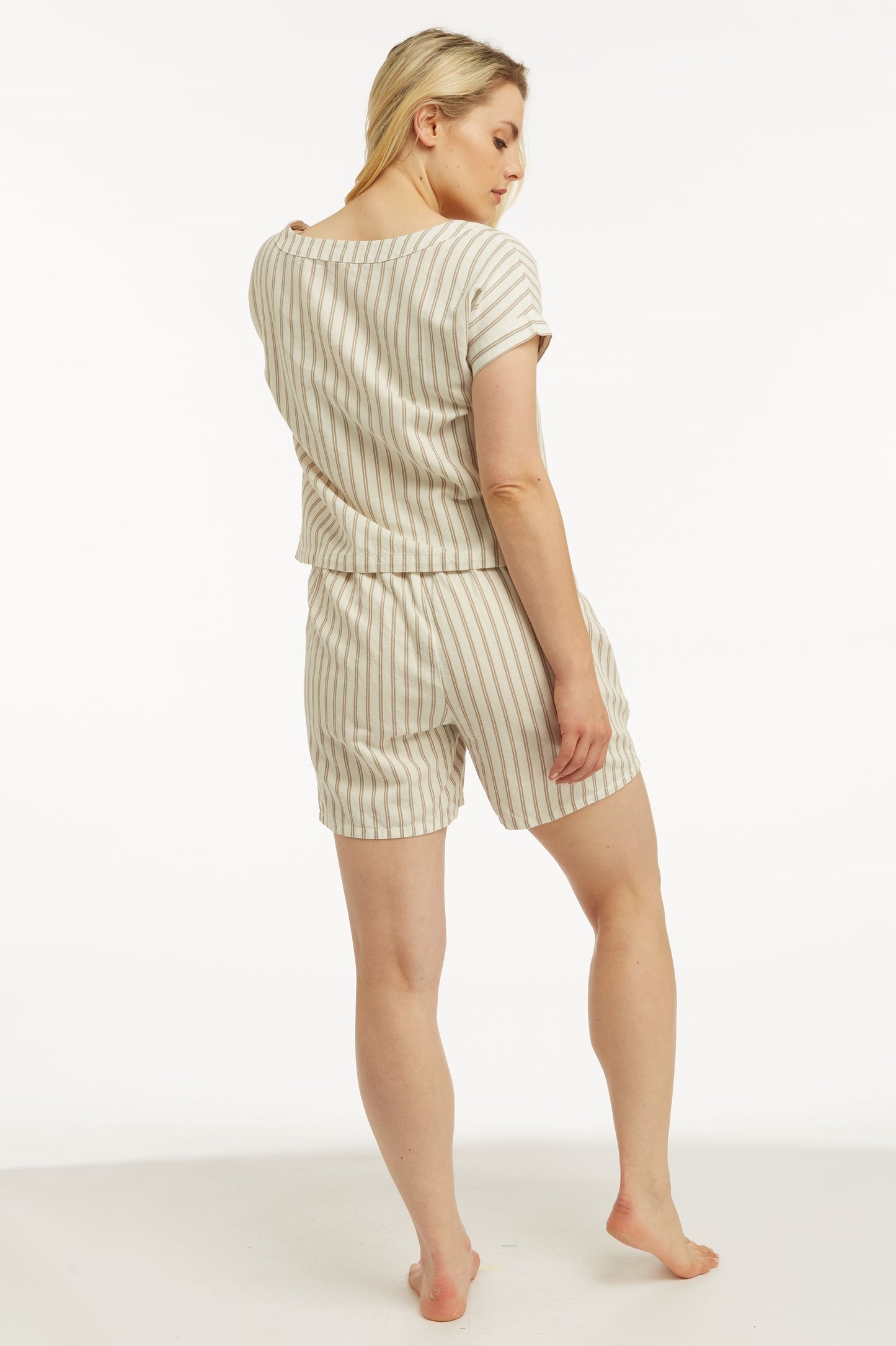 “Beyond Chic” Linen Short - Silver Stripe Shorts Berkanan Official